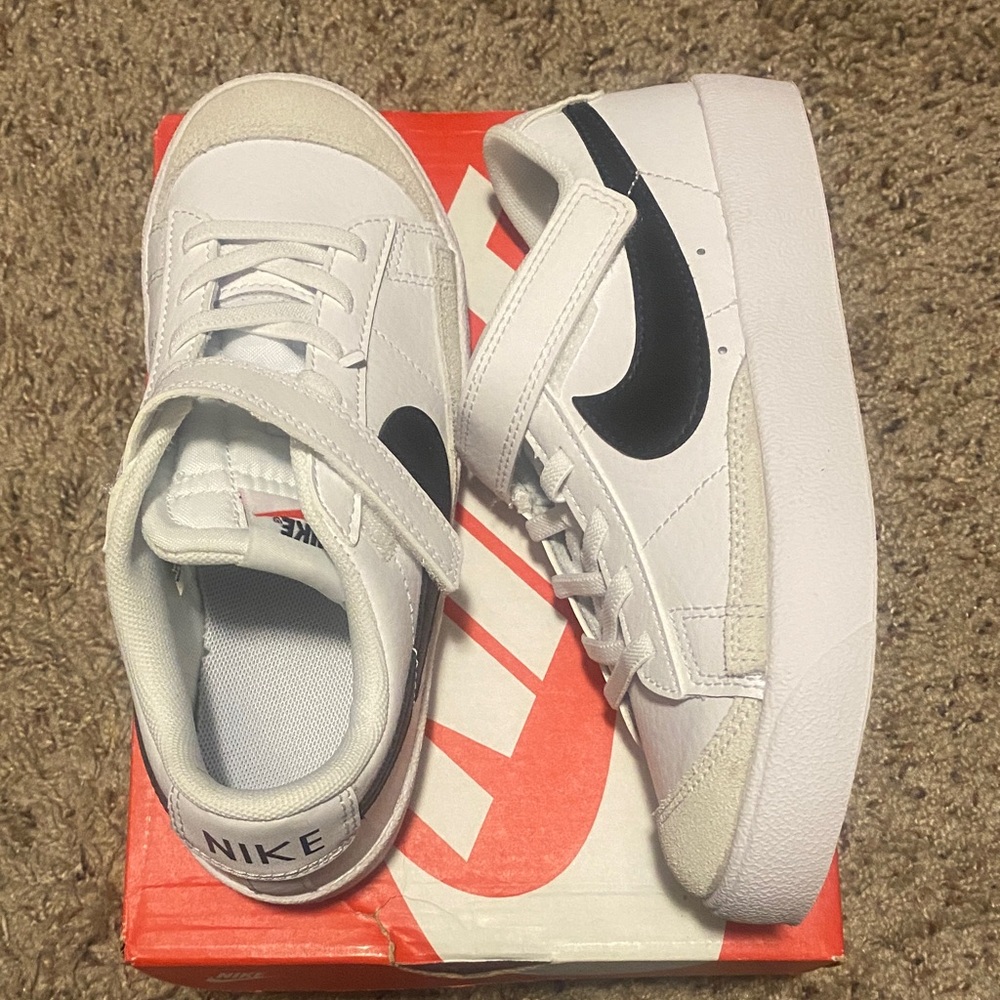 Nike Blazer Low '77 PS in White and Orange